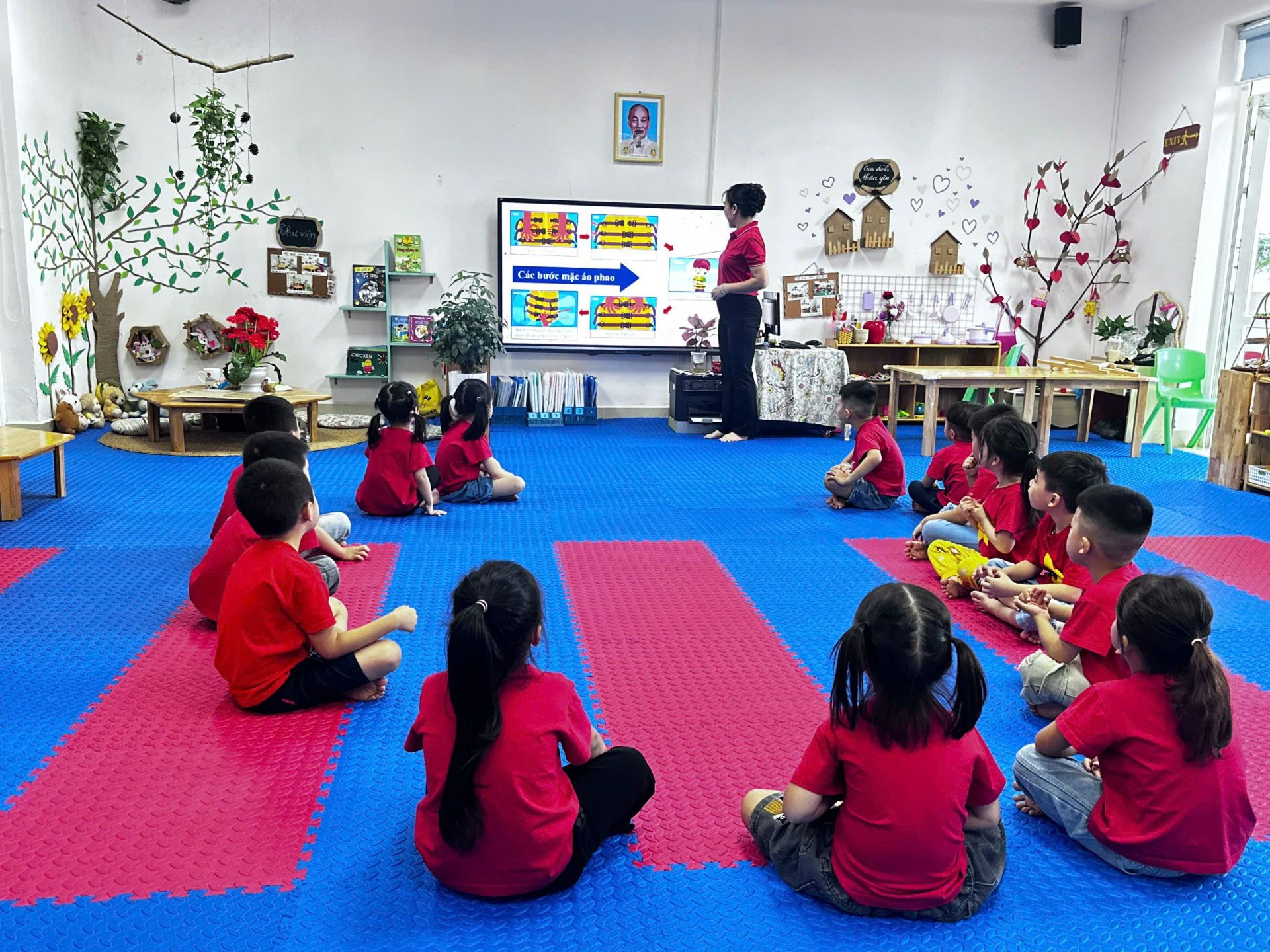 z7335162430721_5f0fc25f81bd18b13f53cdf551343991