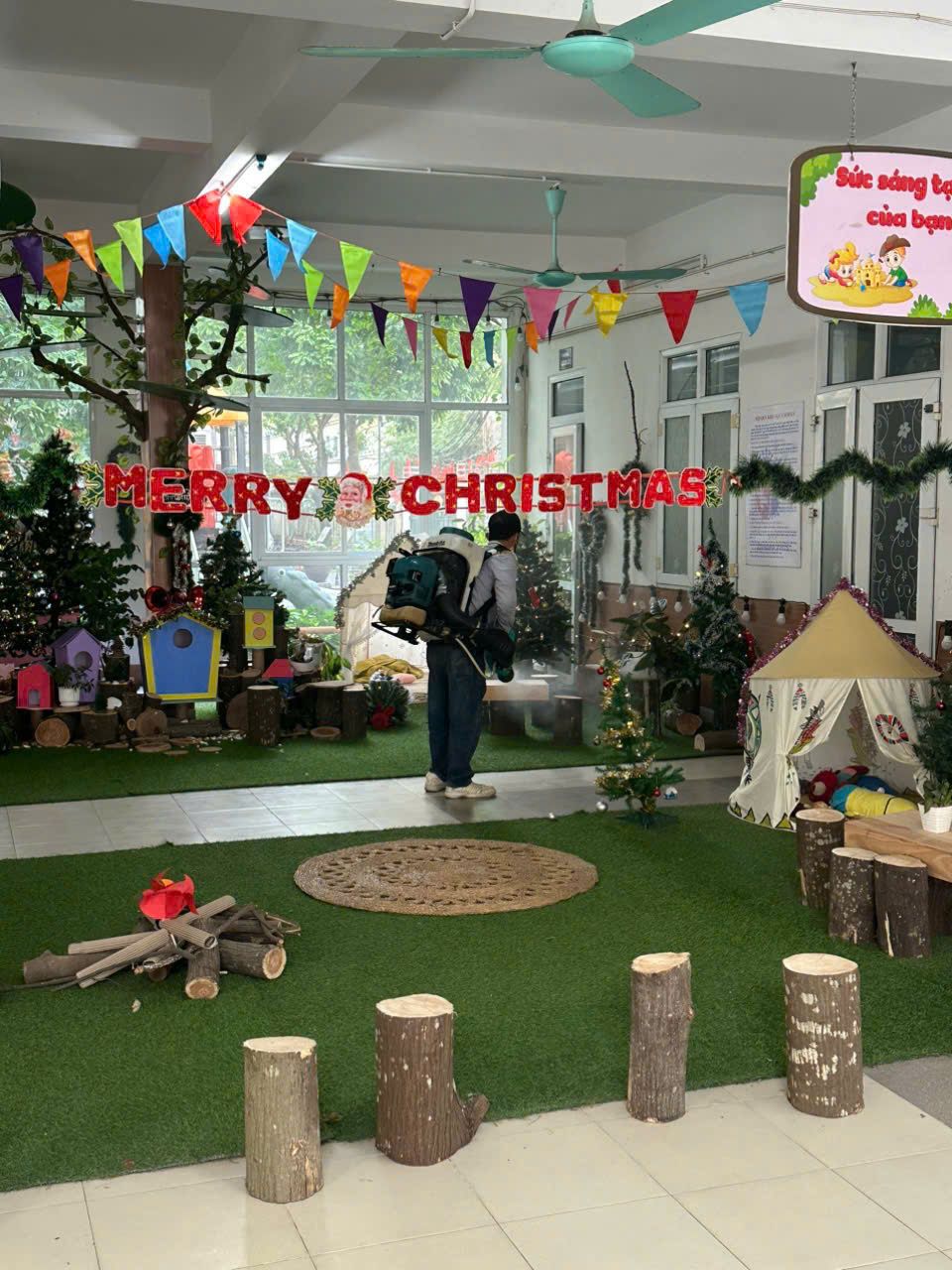 z7401372225779_354a1596ae4c30992b58f80e386eabd8