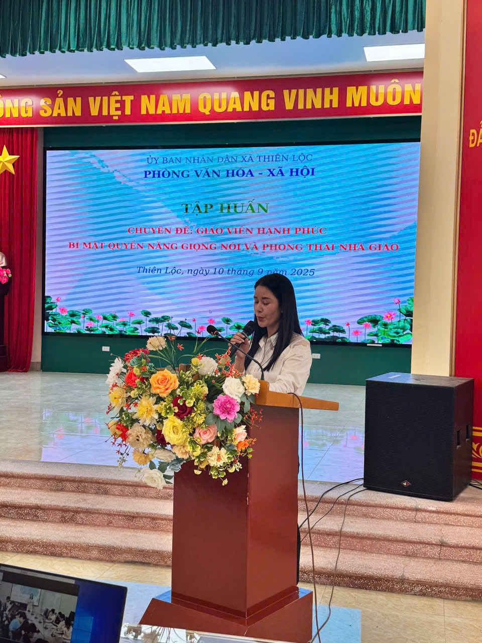 TẬP HUẤN CHUYÊN ĐỀ: GIÁO VIÊN HẠNH PHÚC – BÍ MẬT QUYỀN NĂNG GIỌNG NÓI VÀ PHONG THÁI NHÀ GIÁO