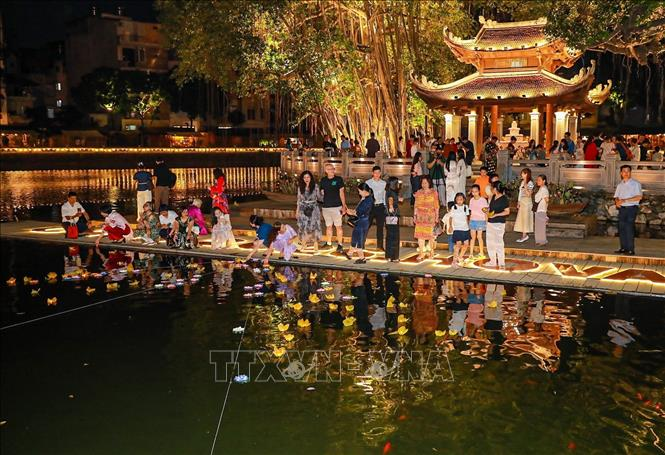 Để văn hóa thúc đẩy du lịch cất cánh