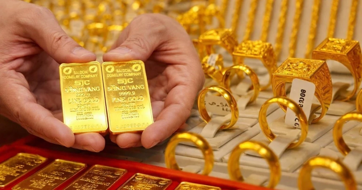 Suy ngẫm từ “cú rơi” chưa biết đáy của vàng