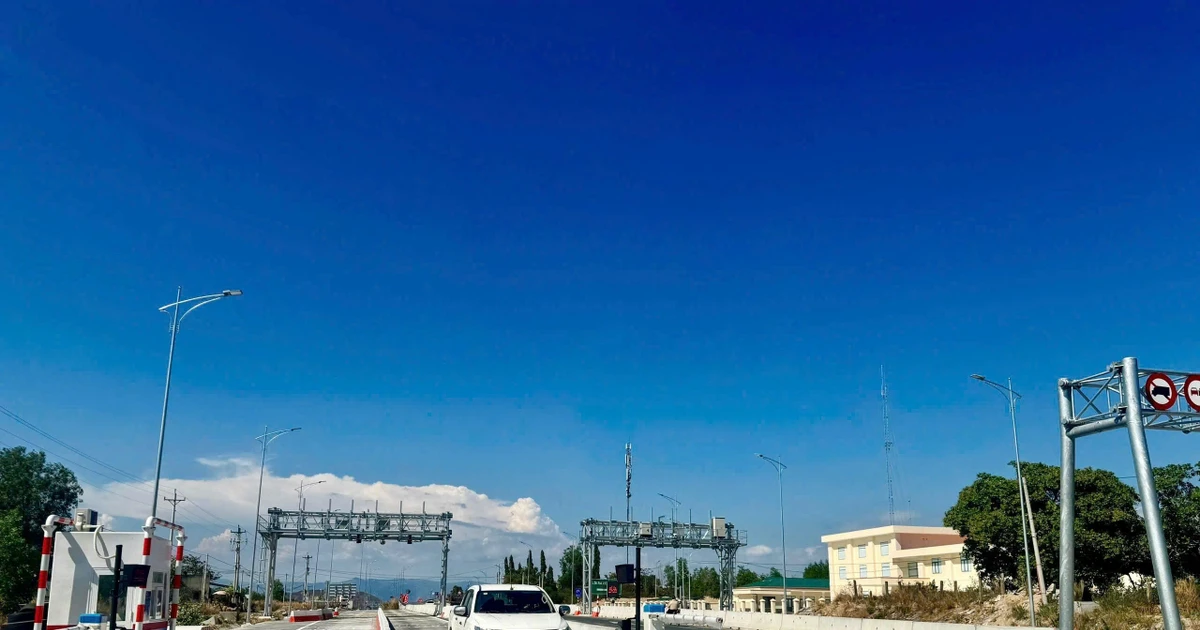 Đẩy nhanh tiến độ hệ thống ITS, thu phí tự động 3 tuyến cao tốc miền Trung