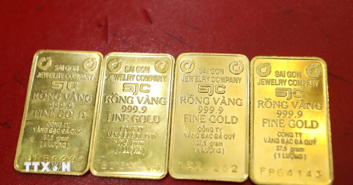 Giá vàng SJC đi ngang, giao dịch ở ngưỡng 146 triệu đồng mỗi lượng