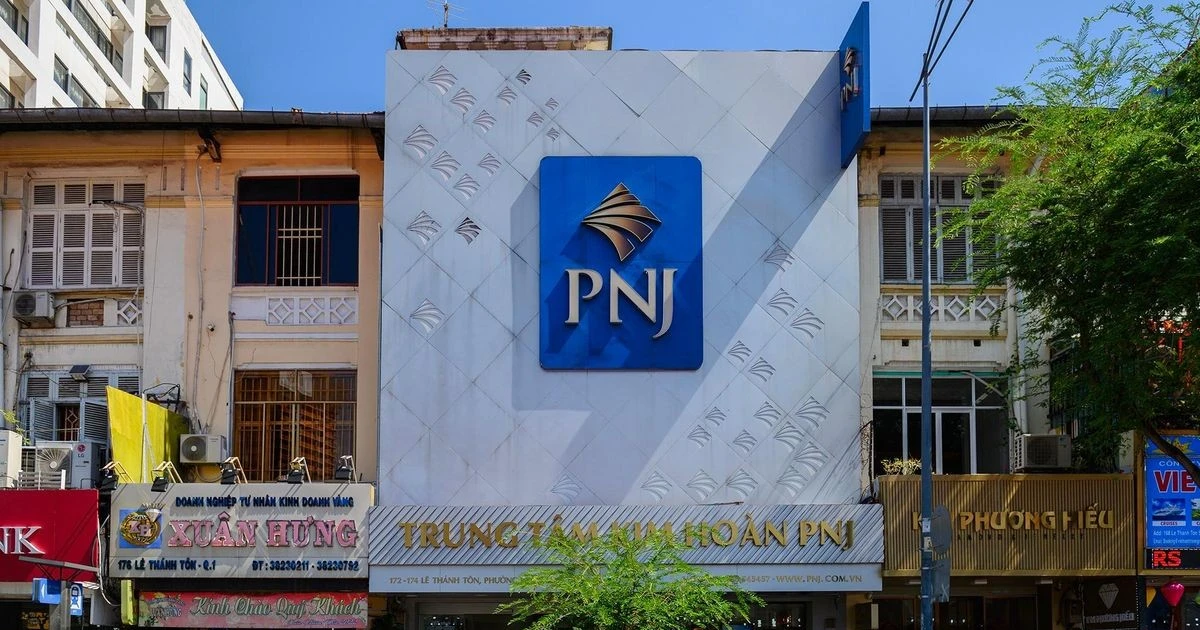 Cổ phiếu PNJ bất ngờ "cháy hàng"