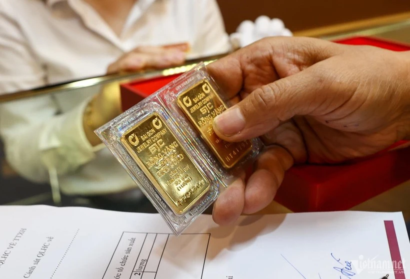 Giá vàng trong nước đi ngang, SJC giao dịch ở ngưỡng 148,5 triệu đồng