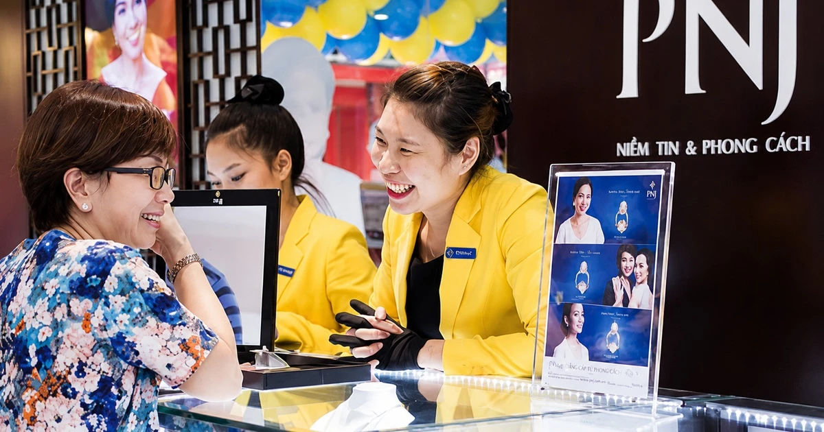 Ngoài khoản trích lập dự phòng, báo cáo quý II của PNJ còn có gì đáng chú ý?