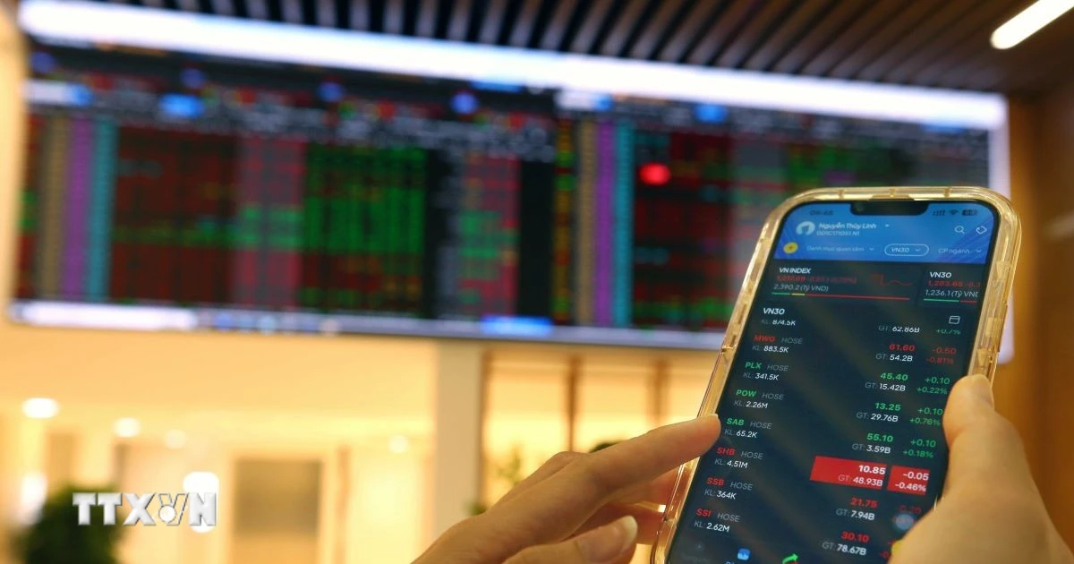 Chứng khoán ngày 12/6: VN-Index tiến sát mốc 1.800 điểm