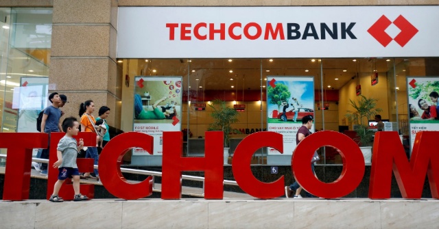 Reuters: Hai tổ chức ngoại đàm phán mua 15% Techcombank, thương vụ có thể trị giá 2 tỷ USD