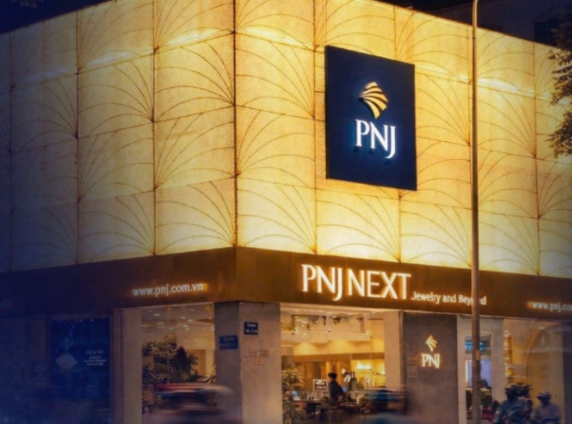 Gia đình Chủ tịch PNJ từ cổ đông thành chủ nợ, giảm bớt rủi ro trong khủng hoảng