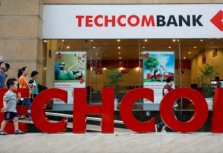 Reuters: Hai tổ chức ngoại đàm phán mua 15% Techcombank, thương vụ có thể trị giá 2 tỷ USD