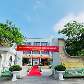 CỔNG TRƯỜNG XANH - TRƯỜNG MẦM NON CỔ LOA