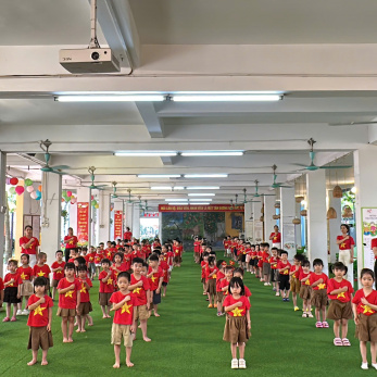 ✨ RỰC RỠ SẮC MÀU CHÀO MỪNG QUỐC KHÁNH 2/9 ✨