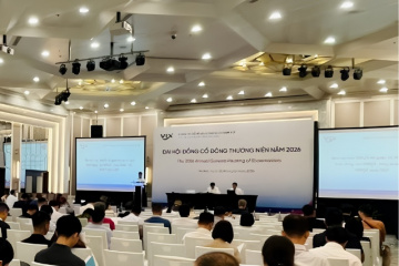 Nhận chất vấn về cơ cấu sở hữu, Chủ tịch VIX trả lời: "Công ty không có cổ đông lớn nhưng có cổ đông tâm huyết"