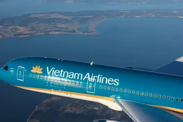 Cổ phiếu Vietnam Airlines khớp lệnh gần 2 triệu đơn vị trong ngày đầu được gỡ hạn chế