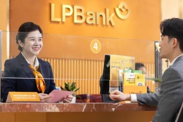 Tiền lương nhân viên LPBank có thể mua hơn 2 chỉ vàng SJC