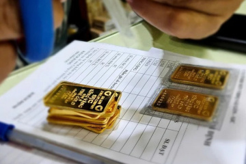 Giá vàng vọt tăng, chênh lệch mua vào - bán ra rất lớn