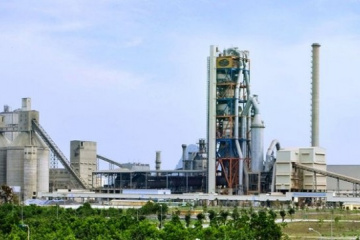 Hai lãnh đạo rời ghế, QNC tổ chức ĐHĐCĐ bất thường