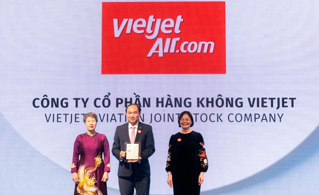 Vinh danh Vietjet, FPT, Masan Group trong Top 50 Doanh nghiệp phát triển bền vững