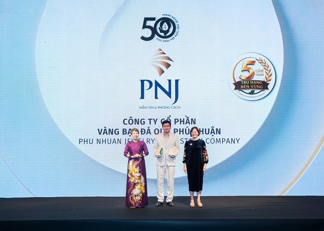 PNJ là doanh nghiệp niêm yết duy nhất được vinh danh “Lãnh đạo Tầm nhìn xanh 2026”