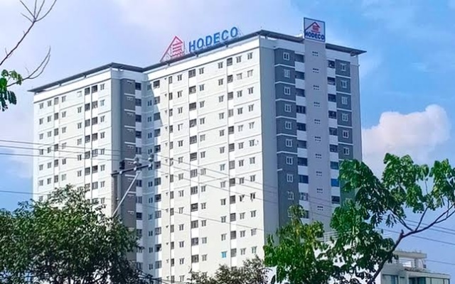 Phó Chủ tịch Hodeco mua vào khi giá cổ phiếu ở vùng thấp nhất nhiều năm
