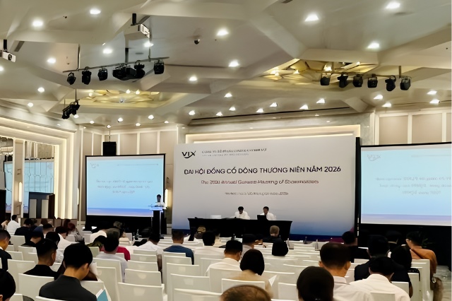 Nhận chất vấn về cơ cấu sở hữu, Chủ tịch VIX trả lời: "Công ty không có cổ đông lớn nhưng có cổ đông tâm huyết"