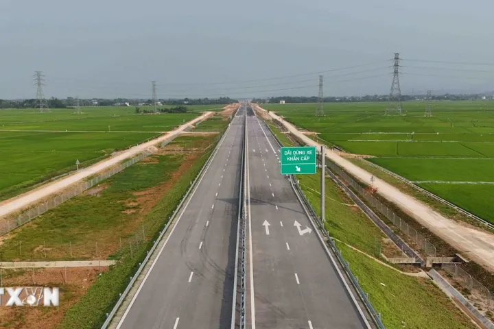 Hà Tĩnh sắp vận hành thu phí không dừng trên hơn 100km cao tốc Bắc-Nam
