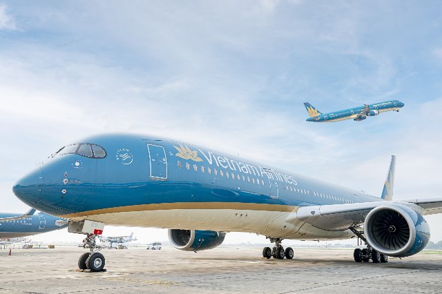 Hơn 27,000 cổ đông Vietnam Airlines đón tin vui