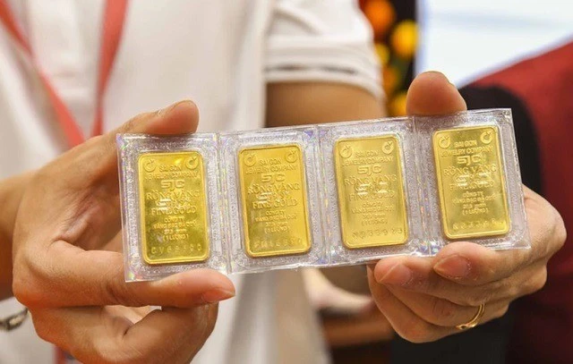 Giá vàng hôm nay 21/7: Vàng thế giới bật tăng, vàng SJC đi ngang