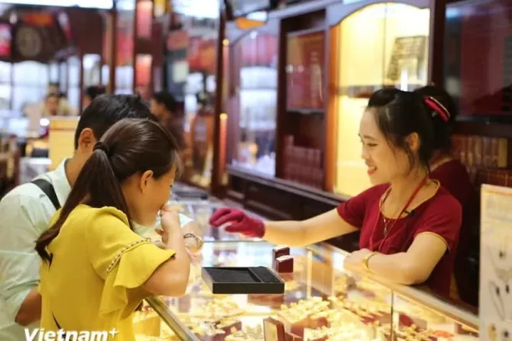 Giá vàng trong nước bất ngờ giảm 1 triệu đồng mỗi lượng sau khi tăng mạnh