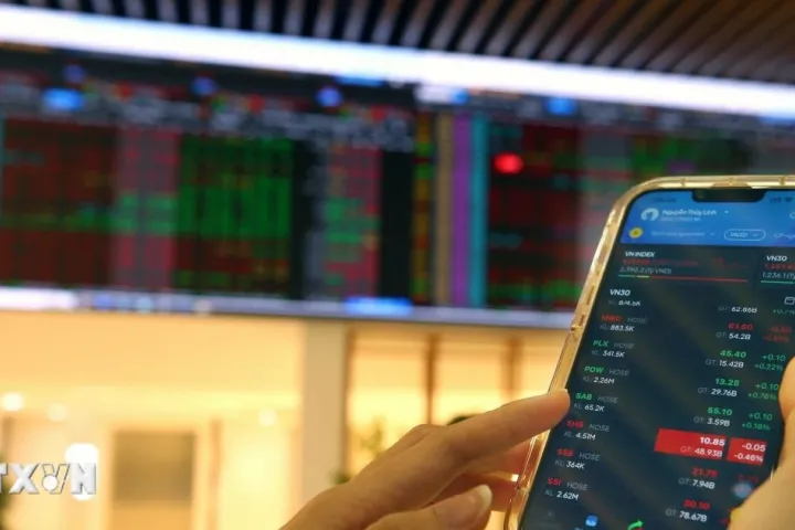 Chứng khoán ngày 12/6: VN-Index tiến sát mốc 1.800 điểm