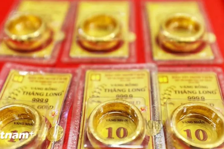 Giá vàng ngày 12/8: Bảng giá tại các công ty vàng bạc đá quý