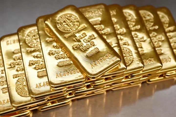 Giá vàng miếng SJC tăng 800.000 đồng, vàng nhẫn lên 145,5 triệu đồng/lượng