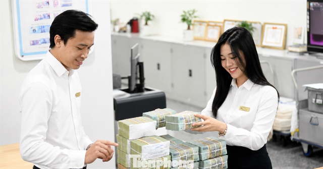 Phía sau 11 triệu tỷ đồng đang gửi trong ngân hàng