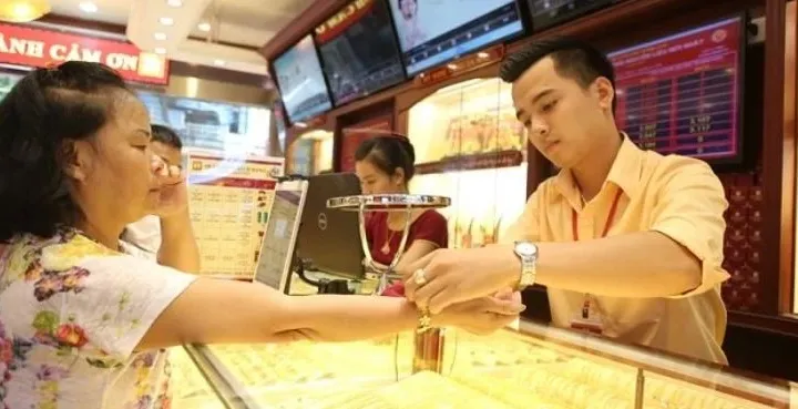 Giá vàng miếng trong nước đi ngang, giao dịch quanh mức 150,6 triệu đồng