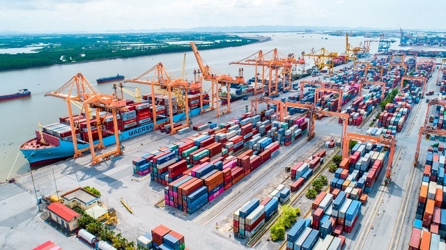 VietinBank chào bán 2 khối cổ phần trị giá gần 700 tỷ tại Cảng Hải Phòng và Cảng Sài Gòn