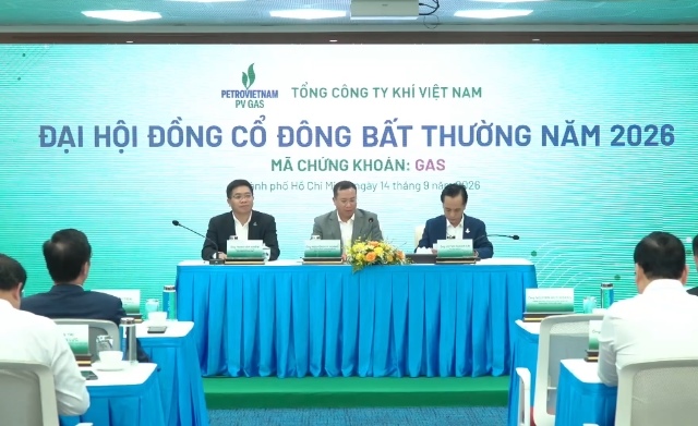 ĐHĐCĐ bất thường PV GAS: Thông qua miễn nhiệm Chủ tịch và Tổng Giám đốc