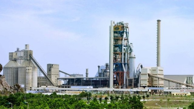 Hai lãnh đạo rời ghế, QNC tổ chức ĐHĐCĐ bất thường