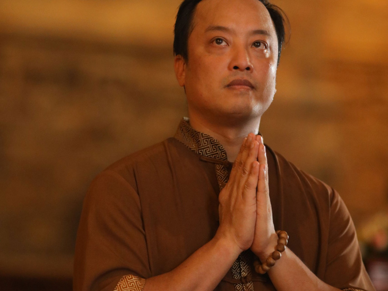 Thong dong giữa hai bờ sống chết