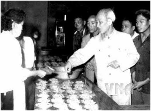 Vi hành xưa và nay - Cú rẽ bất ngờ vào sự thật