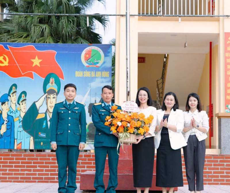 HÀNH TRÌNH TRẢI NGHIỆM: "CHÚNG CON LÀ CHIẾN SĨ TÍ HON" CỦA CÁC BÉ TRƯỜNG MẦM NON CỔ LOA