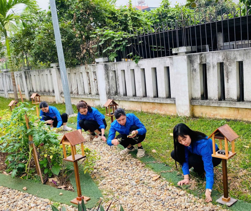CHI ĐOÀN MẦM NON CỔ LOA RA QUÂN “NGÀY CHỦ NHẬT XANH” NĂM 2026