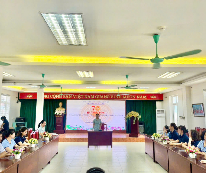 Trường Mầm non Tứ Liên Tích Cực Hưởng Ứng Ngày Pháp Luật Việt Nam
