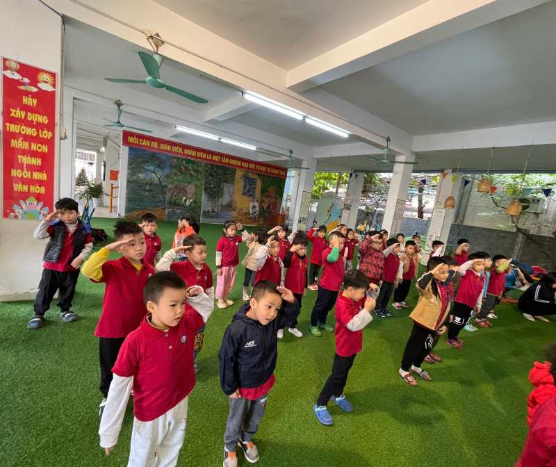 Các bé MGL A4 tham gia vào ngày hội thể thao chào mừng ngày thành lập  Quân Đội Nhân Dân Việt Nam 22/12/1944 - 22/12/2024.