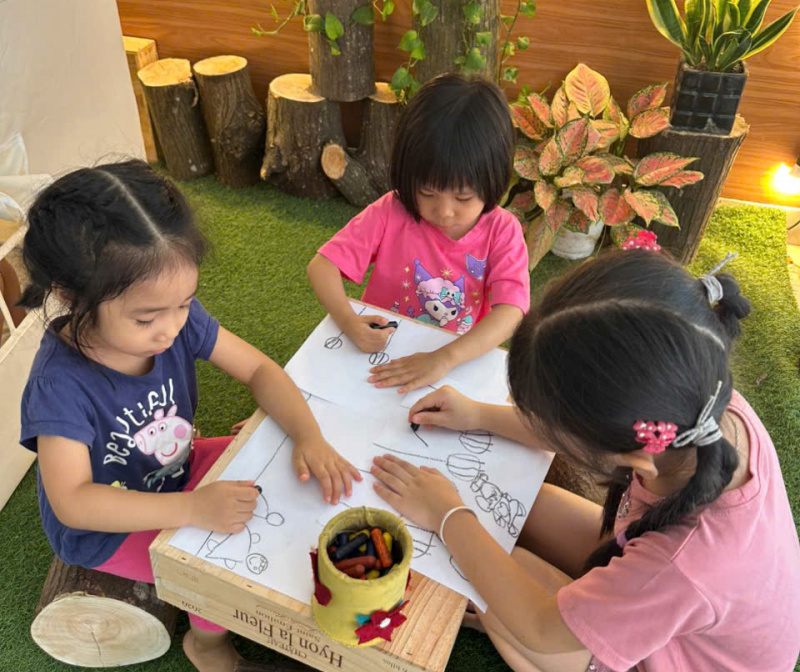 CÁC BÉ MẪU GIÁO LỚN THAM GIA VÀO HOẠT ĐỘNG TRẢI NGHIỆM CHÀO ĐÓN TRUNG THU