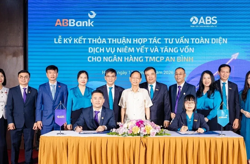 ABBank và ABS ký hợp tác tư vấn toàn diện dịch vụ niêm yết và tăng vốn điều lệ