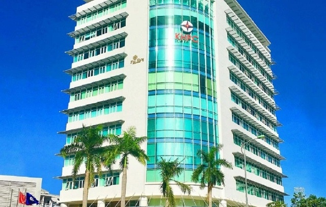Điện lực Khánh Hòa báo lỗ vì nặng gánh chi phí, bán niên rơi lãi trên 90%